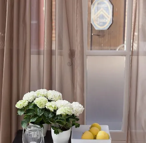 アパート Darley's ヒルフェルスム